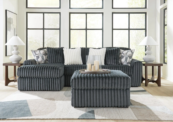 Midnight-Madness 2-Piece Sectional Sofa Chaise