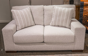 Hartside Loveseat
