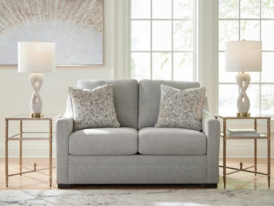 Loveseat Ivory Brook
