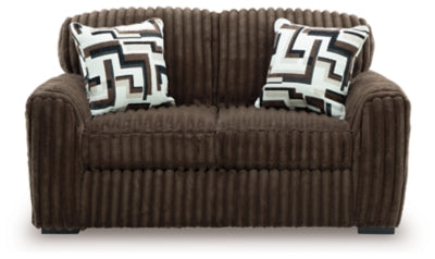 Loveseat de Midnight-Madness