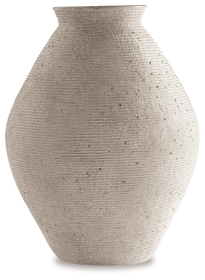 Hannela Vase - Antique Tan