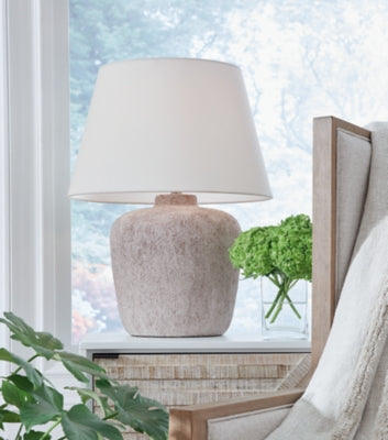 Danry Table Lamp