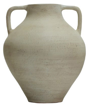 Justy Vase