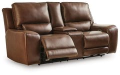 Loveseat reclinable eléctrico Silverbrooke con consola